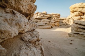 اكتشافات أثرية جديدة في أبوظبي تُثبت وجود مبانٍ عمرها أكثر من 8500 عام 