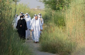 سلطان القاسمي يلتقي مسؤولي سفاري الشارقة .. ويتفقد منطقة الفيلة