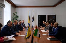 ثاني الزيودي يبحث تعزيز التعاون مع وزراء ومسؤولين في البوسنة والهرسك