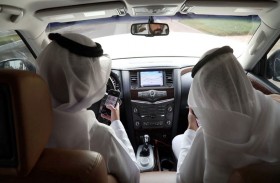 شرطة أبوظبي: الانشغال..خطر يهدد سلامة مستخدمي الطريق