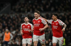 ثنائية إيزي أمام توتنهام تعيد أرسنال إلى المسار الصحيح 