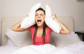 أصوات وهمية أثناء النوم.. ما هي متلازمة انفجار الرأس؟