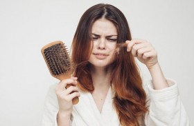 علاج التساقط: الكشف عمّا يساعد في زيادة نمو الشعر!