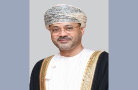 وزير الخارجية العماني يدعو إلى  وقف الحرب وتكثيف الضغط الدبلوماسي