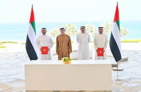 منصور بن زايد وعبد الله بن زايد يشهدان إطلاق برنامج نافس لإعداد القادة في القطاع الخاص