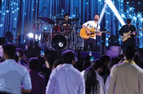 نجم البوب الباكستاني عاطف أسلم يحيي  حفلا لموسيقى الروك في إكسبو 2020 دبي