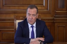 برسالة ستالين.. تصعيد ميدفيديف يطال قادة بالجيش الروسي