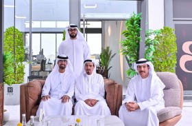 حميد بن راشد يزور «عجمان أفينيو»