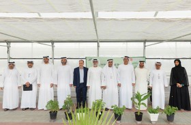 جامعة الإمارات تدشن الصوبة الزجاجية للأبحاث البيئية  بالتعاون مع المركز الوطني للأرصاد الجوية