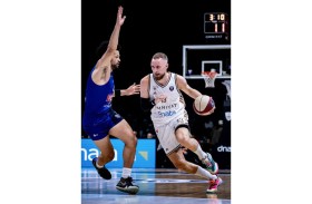 «دبي لكرة السلة» يعزز صدارته للدوري الأدرياتيكي