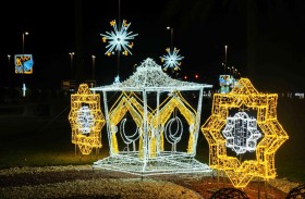 مدن منطقة الظفرة تتزين بأكثر من 1000 مجسم احتفاءً بشهر رمضان