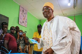 لاستضافتها زعيم المعارضة تشيروما.. نذر أزمة دبلوماسية بين غامبيا والكاميرون