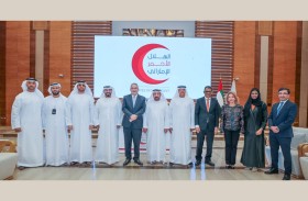 الهلال الأحمر وجامعة أبوظبي تعززان شراكتهما في مجال دعم الأبحاث الطبية والابتكار