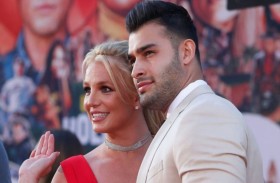 هل تتعرض بريتني سبيرز للابتزاز من طليقها؟