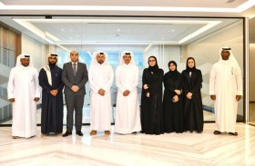 الطاقة والبنية التحتية تبحث مع وفد قطري تبادل الخبرات في النقل البحري