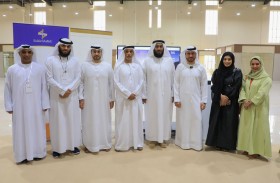 مالية عجمان تعرّف الشركات الصغيرة والمتوسطة على منصة (توريد) ضمن مشاركتها في (أنامل من ذهب)