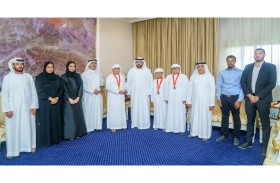 محمد الشرقي يلتقي أعضاء وفد نادي الفجيرة العلمي ويهنئهم بفوزهم بميداليات في «مهرجان المبتكر» بأندونيسيا