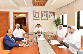 المكتب التنفيذي لمجلس إدارة غرفة أبوظبي يناقش توجهات المرحلة الجديدة