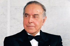 حسينوف: شخصية استثنائية كتبت التاريخ الحديث لأذربيجان