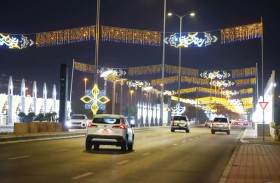 1400 قطعة إضاءة ومدفع الإفطار  يزينان أجواء مدينة العين الروحانية في رمضان