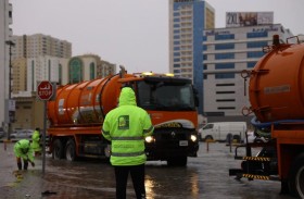 بلدية الشارقة : 600 موظف للتعامل مع تداعيات المنخفض الجوي