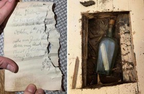 تكتشف رسالة عمرها 135 عاماً في منزلها