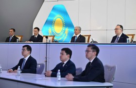 رئيس كازاخستان يطلع على مشروع مدينة أستانا الذكية