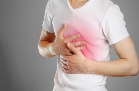آلام القفص الصدري من أعراض الإصابة بالتهاب الجنبة