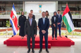 الإمارات وكوستاريكا توقعان اتفاقية تعاون في العمل والتطوير الحكومي