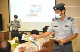 شرطة أبوظبي تنفذ مبادرة لتوعية «مدربي قيادة المركبات»