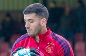 الإصابة تبعد حارس أياكس عن بايرن