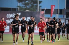 مواجهات صعبة للأهلي وبيراميدز والزمالك خارج القواعد 