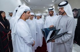 خليفة بن محمد بن خالد يكرم نخبة من المصورين تقديرا لإسهاماتهم في مجال التصوير