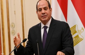 مستشار السيسي: لا إصابات بـ «أوميكرون» في مصر ولكن!