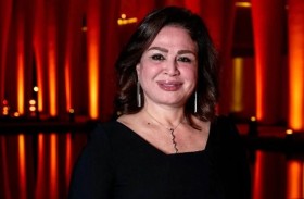 إلهام شاهين تسخر من شائعة وفاتها