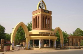 السودان.. إغلاق الجامعات يجبر الطلاب على الأعمال الهامشية