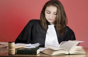 دراسة: المحاميات المجهدات يعانين مشكلات عقلية
