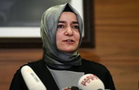 القضاء التركي يجمد أصول وزيرة سابقة بشبهة فساد 