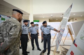 قائد عام شرطة أبوظبي يطلع على منظومة العمل الأكاديمي والتدريبي في أكاديمية سيف بن زايد