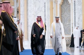 محمد بن زايد ومحمد بن سلمان يبحثان العلاقات الأخوية والتطورات في المنطقة