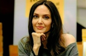 أنجلينا جولي تطلق صرخة للمجتمع الدولي .. ماذا قالت؟