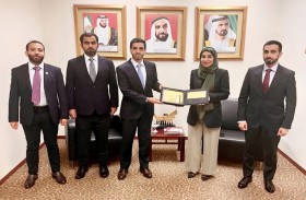 الأرشيف والمكتبة الوطنية يستقي أفضل المعايير وأرقى الممارسات للمكتبة الوطنية الإماراتية 