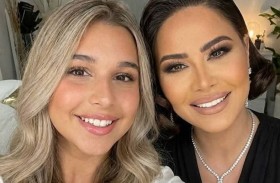 ابنة شيرين عبد الوهاب تطمئن على صحة والدتها