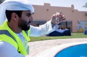 بلدية منطقة الظفرة تواصل تنفيذ برامجها الرقابية على المنشآت غير الغذائية وجودة المياه والهواء
