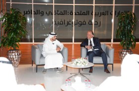 مشاركة واسعة في فعالية توقيع كتاب «التنظيم القانوني للشركات العائلية» للدكتور طارق الحجيري