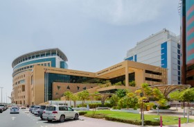 تمكين غير المسلمين من إعداد وصاياهم في إطار يضمن تطبيق شرائعهم الخاصة والتصرف في التركة وإدارتها