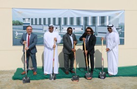 مشروع محمد بن راشد للطيران في دبي الجنوب دبي يضع حجر الأساس لحظيرة الطائرات العمودية