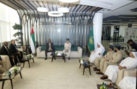 شرطة دبي تبحث تعزيز التعاون مع نظيرتها في جنوب أفريقيا